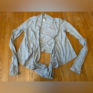 Ivivva grey breathable wrap